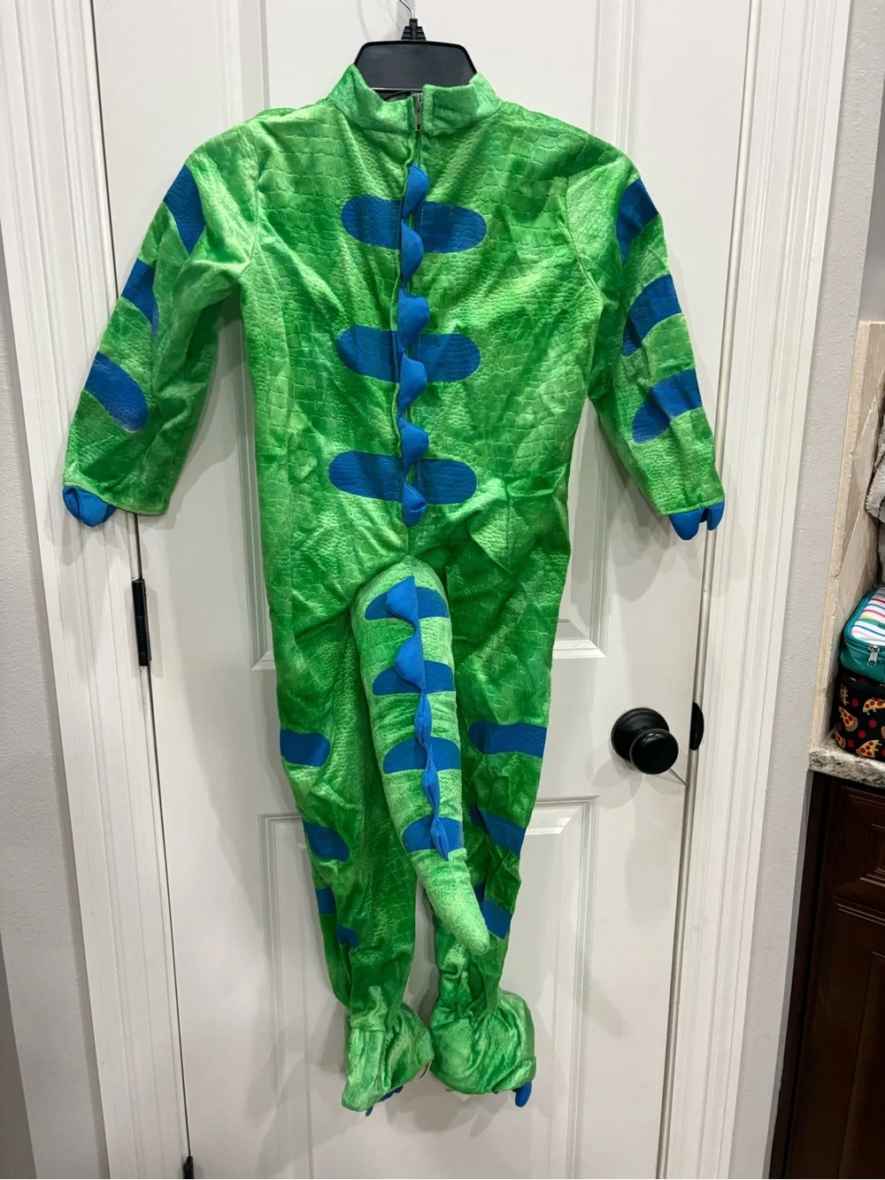 Spooktacular Creations Triceratops 2 piece costume Youth small 5-7 years GUC